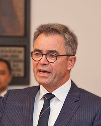 Portret van Jos Wienen